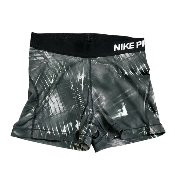 Nike Pro Black and Gray 3” Size Small - Picture 1 of 9